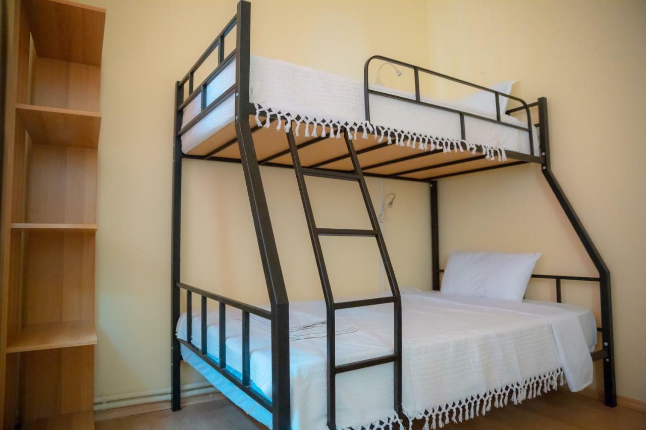 Wine Hostel Тбилиси Екстериор снимка