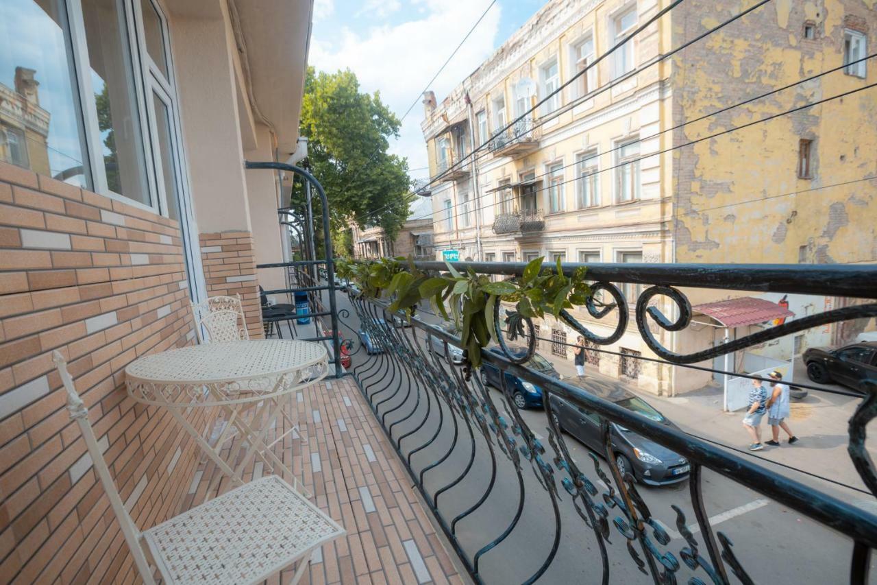 Wine Hostel Тбилиси Екстериор снимка